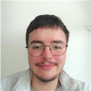 Soy Julio, tengo 23 años y soy graduado en Química. Doy clases particulares a nivel de primaria y secundaria de matemáticas y FyQ